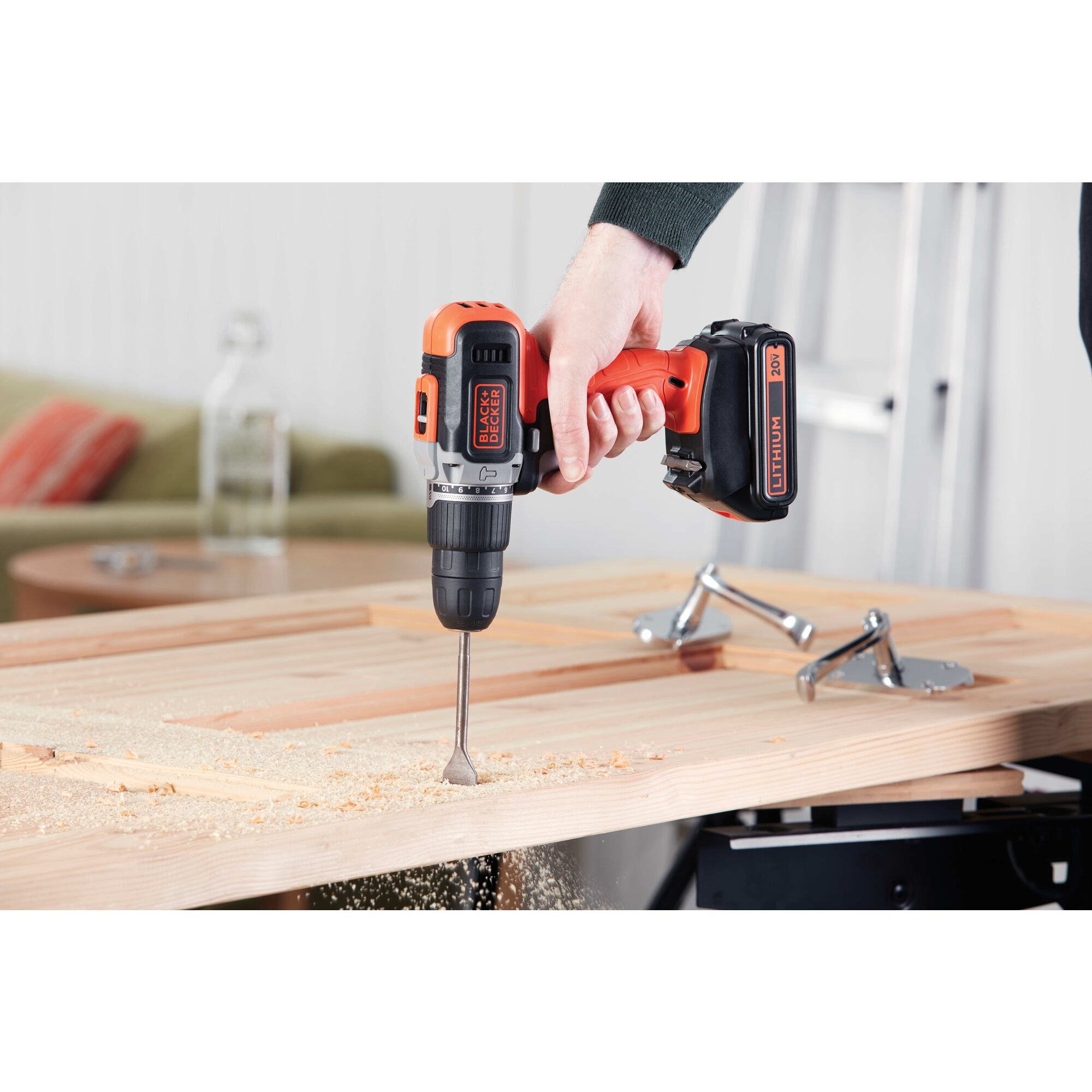 Taladro Percutor Inalambrico 20V MAX Litio BLACK DECKER