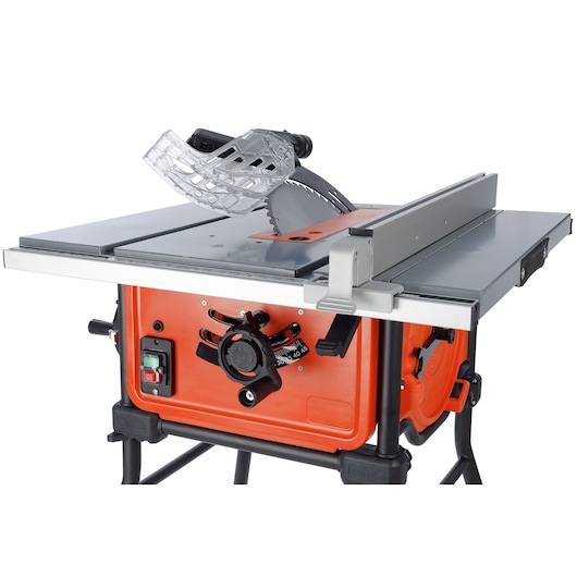 BLACKDECKER BES71800TSS table saw with metal fence, clear blade guard, and orange base, front angle.